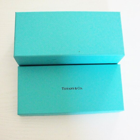 Genuine Tiffany Box for Eyeglasses, Empty, With Certificate of Authentic… - Picture 4 of 8